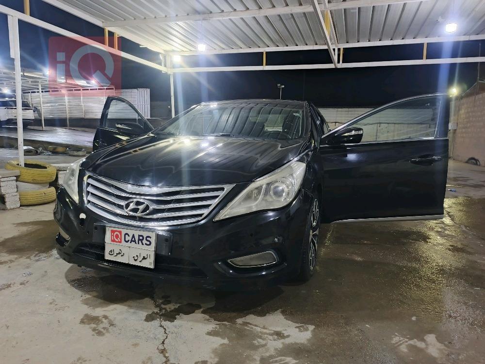 هيونداي أزيرا